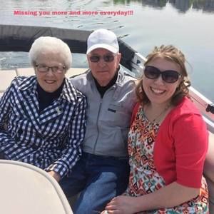 Meet your Posher, Alyssa